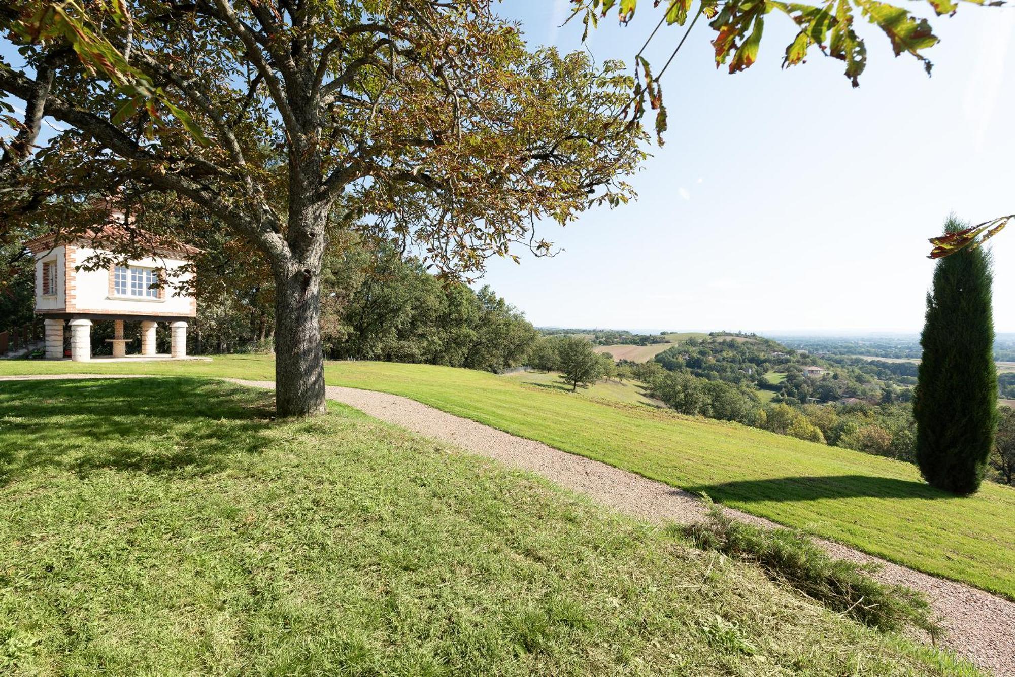 Petit Coin De Paradis Albigeois Castelnau-de-Lévis Exterior photo